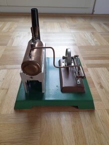 Retro hračka - miniatura parního stroje - 3