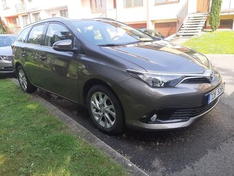 Toyota Auris Combi 1.8 16V Hybrid - 3