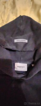 Mikina Fear of God Essentials S20 Black m
- 3