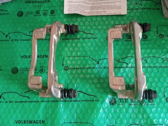 držák třmenu brzdy M12 Škoda Felicia Pick-Up 6U0615125A - 3