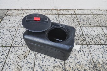 Otevřená expanzní nádoba Cordivari E30 - 30l - 3
