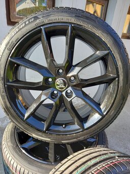 Gemini Black originál alu kola skoda rs lll - 3
