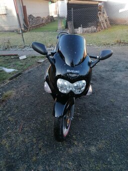 Prodám Suzuki 750 GSX-F - 3