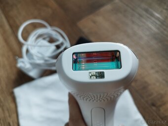 Philips Lumea IPL 7000 - 3