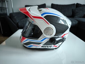 Prodám výklopnou přilbu GIVI HPS x33 velikosti XL - 3