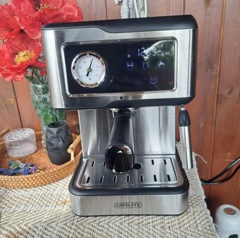 Kávovar CAFELFFE CM1695 (20 bar, espresso, cappuccino, nový) - 3
