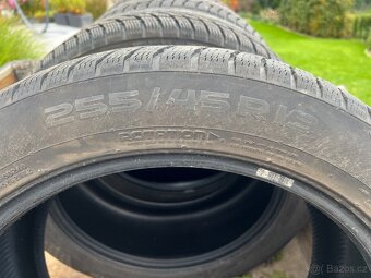 NOKIAN WR snowproof P 255/45 R19 104V - 3
