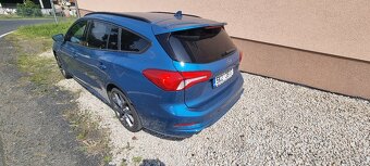 Ford Focus ST - 3