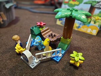 Lego Duplo 10879 Jurský svět - Dinosauří ZOO - 3