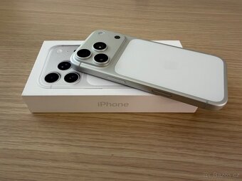 IPhone 17 Pro 256 Gb, stříbrný - 3