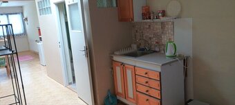 Loftový byt 30 m2, student/st. pár. pračka, RD, okolí centra - 3