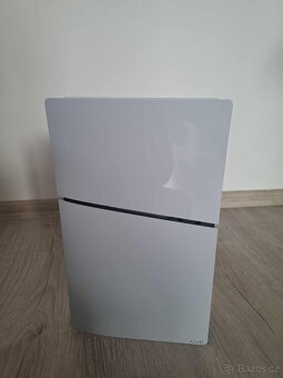 PlayStation 5 Slim Digital Edition + 2 ovladače - 3