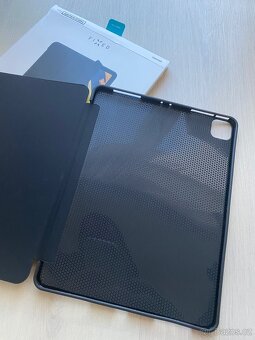 Apple iPad Air 13 (2024) FIXED kryt - 3