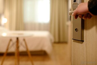 Na prodej ziskový hotel v Itálii nedaleko Milána - 3