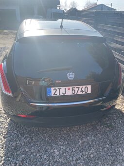 Lancia Delta - 3