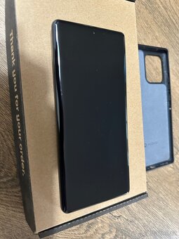 Motorola Edge 40 Pro - 3