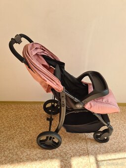 Kočárek Kinderkraft růžový - 3