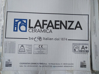 LUXUSNÍ ITALSKÁ LESKLÁ DLAŽBA 60x60 - 3