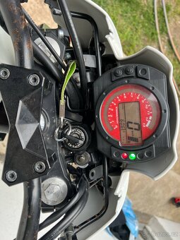 Kawasaki Z750 - 3