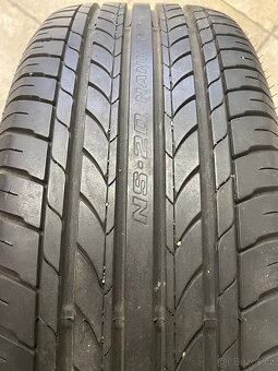 Kompletní sada 5x120 Volkswagen T5 T6 235/55 R17 letní - 3