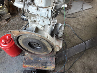 Motor perkins 3 valec - 3