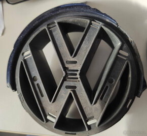 znak VW na čelní masku - 3