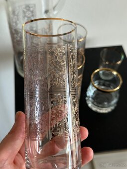 Krásný set skla se zlatým reliéfem - 3