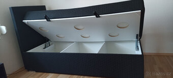 PRODÁM čalouněnou postel boxspring s úložným prostorem - 3