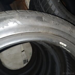 245/40/18 Dunlop 7mm zimní 4ks - 3