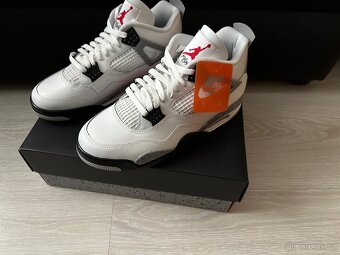 Nike Jordan 4 White Cement 42 - 3