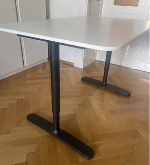 stoly Ikea Bekant (2 kusy) - 3