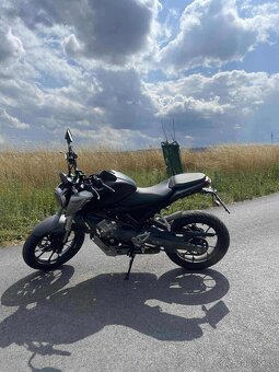 Honda CB 125R - 3