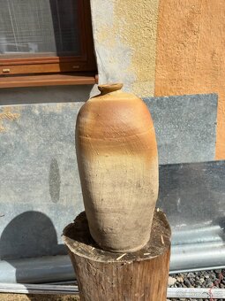 Stará hliněná váza - 3