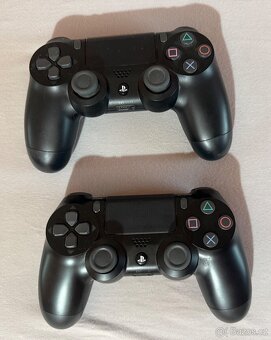 Playstation 4 Pro 1TB - 3