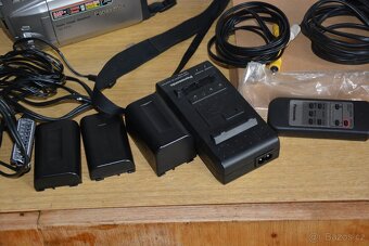 Panasonic NV-VZ10 + VHS-C kazety - 3