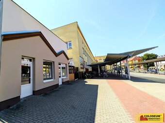 Veselí nad Moravou, pronájem obchodní prostory, 43 m², vhodn - 3