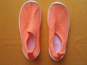 Crosky, boty do vody-28/29, sandály-24,28,  jarmilky-26,28 - 3