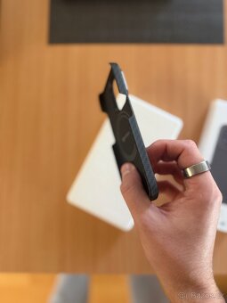 Karbonový kryt Pitaka MagEZ pro iPhone 14 Pro - 3