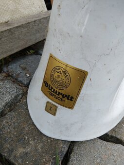 Umyvadlo a zachodová mísa - 3