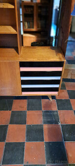 RETRO KOMODA JIROUTEK - 3