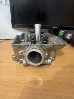 Koupím hlavu crf 450 karburátor - 3