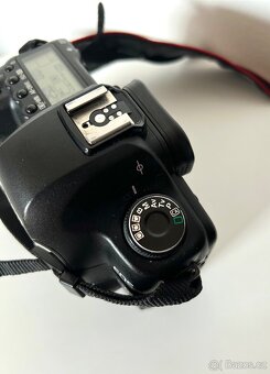 fotoaparát Canon EOS 5D Mark II + příslušenství - 3