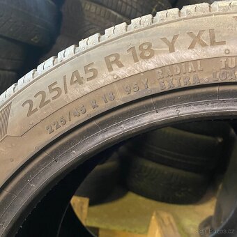 Letní pneu 225/45 R18 95Y Barum 6mm - 3