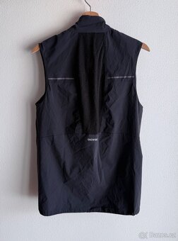 Nová běžecká merino vesta Devold Running Merino Vest Man - 3