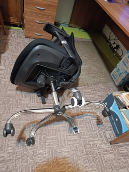 Kancelářská židle ergonometrická - 3