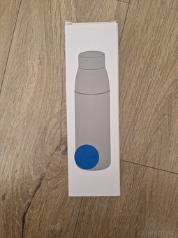Nová skleněná sportovní modrá láhev Kai 540 ml s dř.víkem - 3