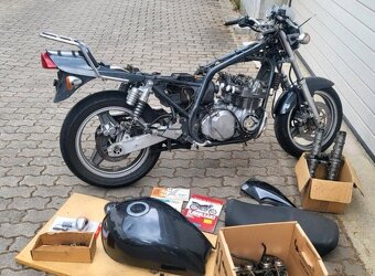 KAWASAKI ZEPHYR 750 NÁHRADNÍ DÍLY - 3