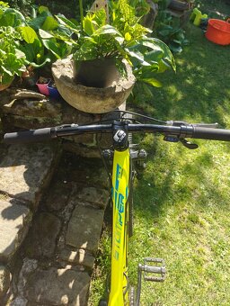 Stomper Prime GT 24" - 3
