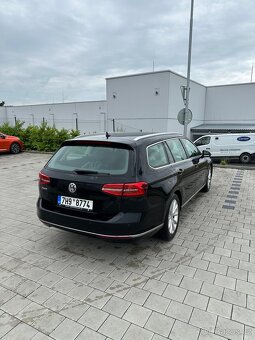 VW Passat Variant 2.0 TDI Highline DIGI budíky - 3