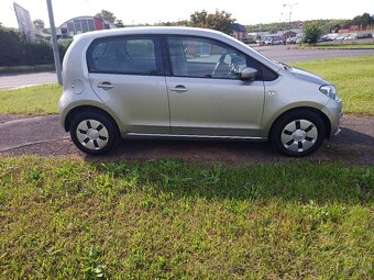 Volkswagen UP 1,0/44Kw 5 dv. Nová TK bez koroze - 3
